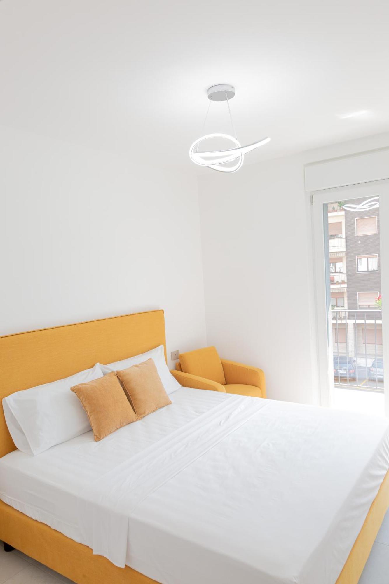 Residenza Elsa Hotel Domodossola Bagian luar foto