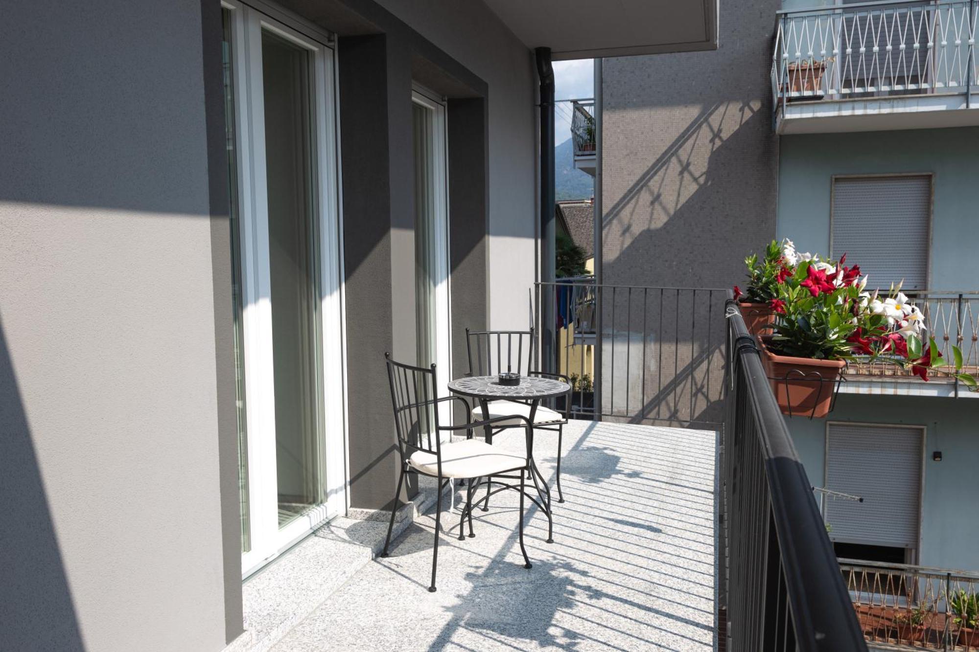 Residenza Elsa Hotel Domodossola Bagian luar foto